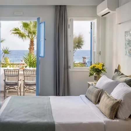 Ocean Bay Apartment