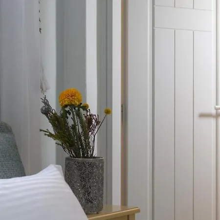 Ocean Bay Apartment *