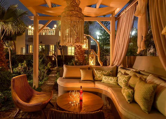 Ocean Bay Apartment *